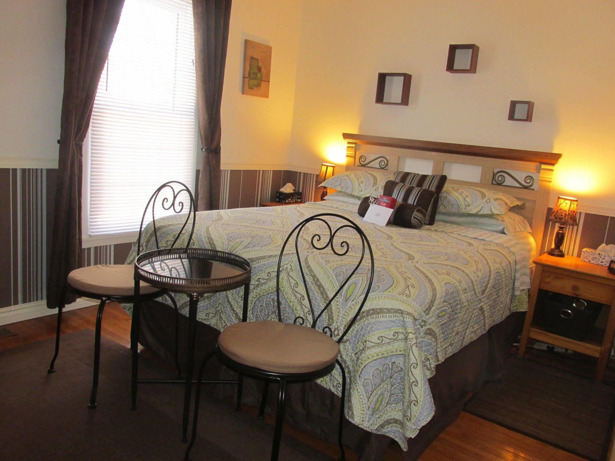 Cozy House B&B Niagara Bagian luar foto